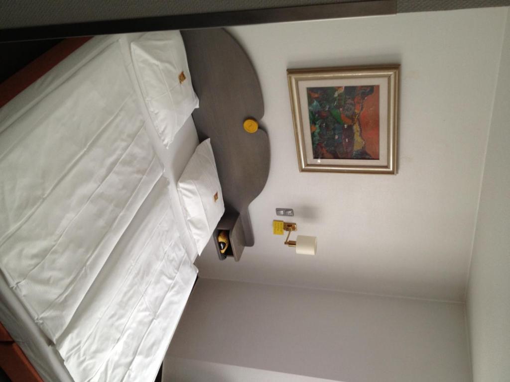 ホテルカーサ キアラ トリーア 部屋 写真